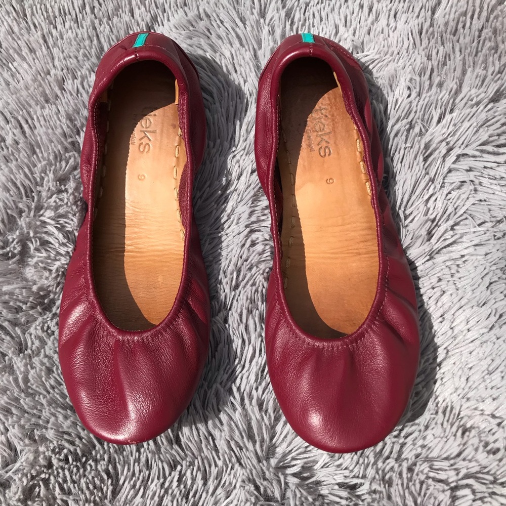 Burgundy Tieks